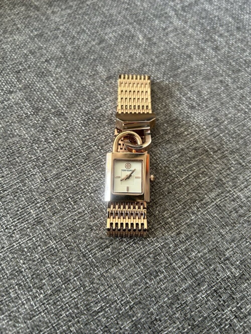 LTORY BURCH Surrey Rose Gold Tone Stainless Watch Chain Lock Bracelet TBW7102